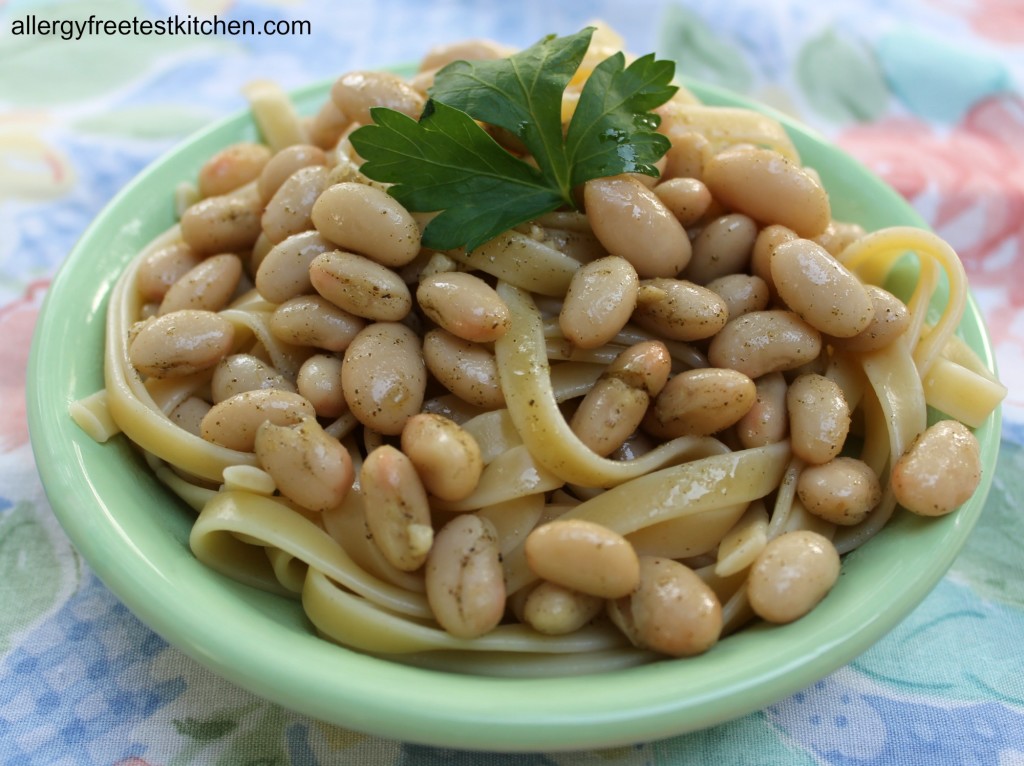 Blog-Garlic White Beans Noodles