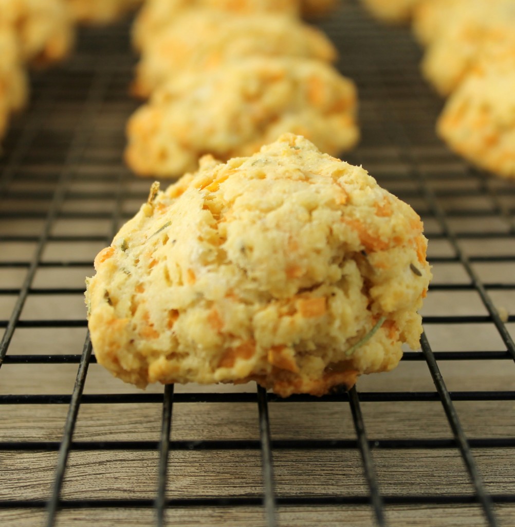 Herb and Cheese Biscuit New2